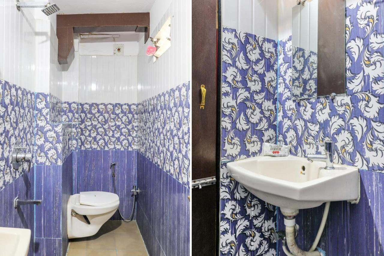 Hôtel Oyo 62194 Pleasure Palace à Indore Extérieur photo